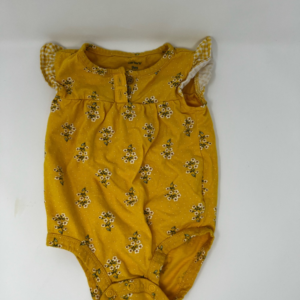 Baby yellow onsie